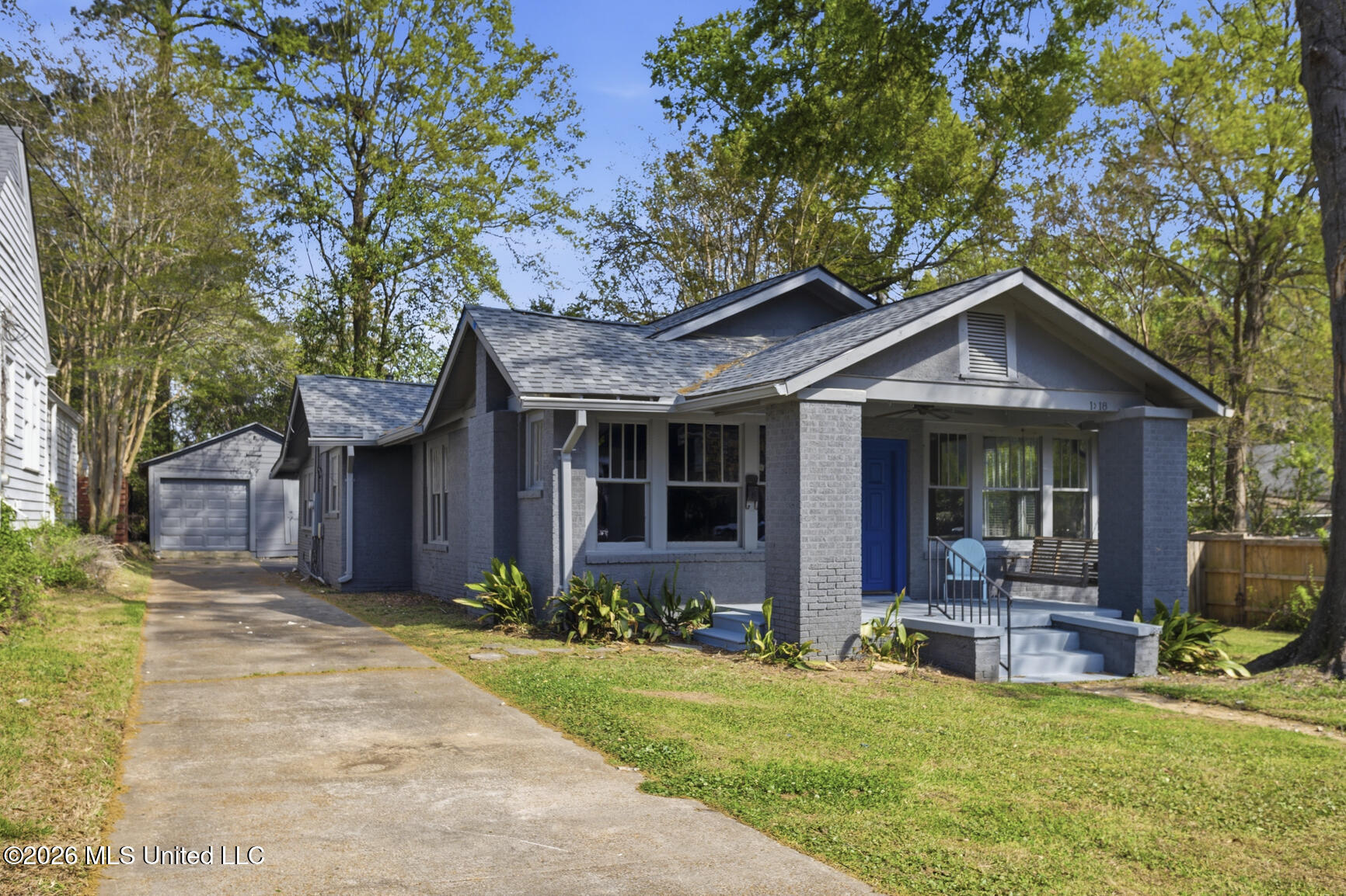 1318 Linden Pl-23