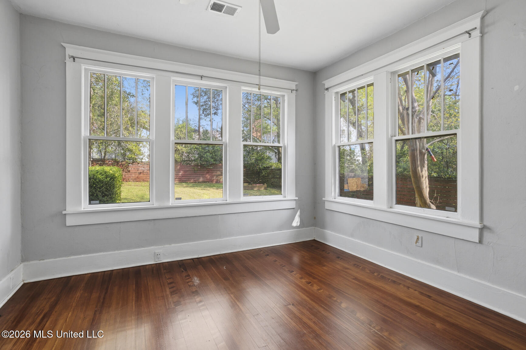 1318 Linden Place Jackson, MS 39202 - Photo 12 of 22 1318 Linden Pl-13