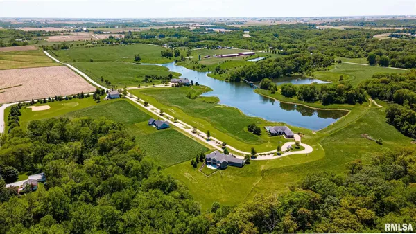 an aerial view of tennis court