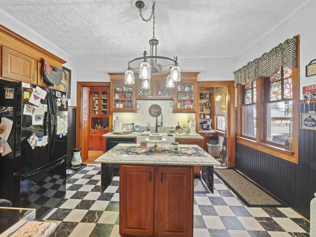 516 Maple Street Manistee, MI 49660 - Photo 17 of 99