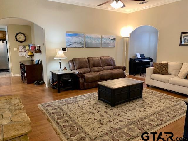 11604 3 Chimneys Drive Flint, TX 75762 - Photo 2 of 15