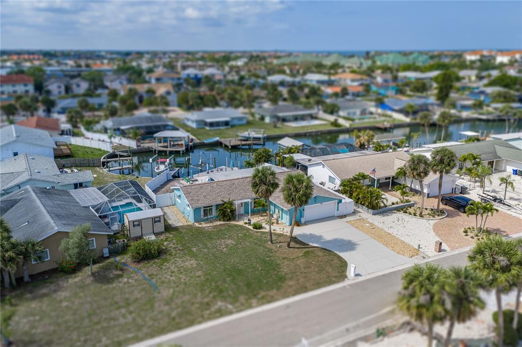 1004 Sago Palm Way Apollo Beach, FL 33572 - Photo 4 of 92