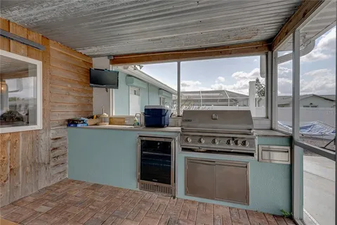 $649,000 | 1004 Sago Palm Way, Apollo Beach, FL 33572