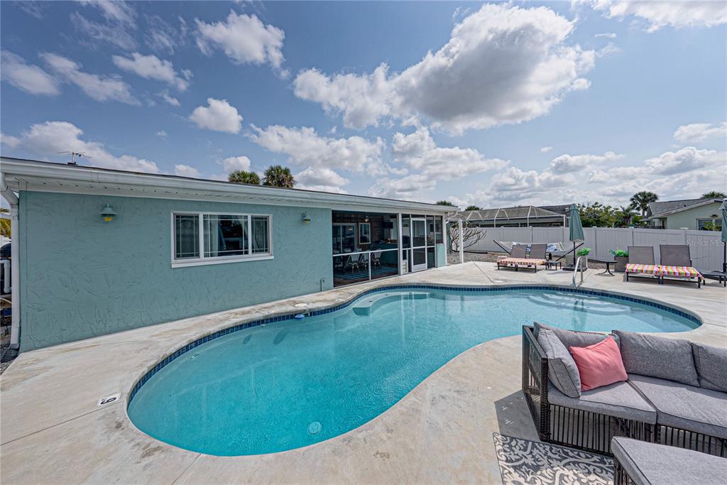 1004 Sago Palm Way Apollo Beach, FL 33572 - Photo 55 of 92
