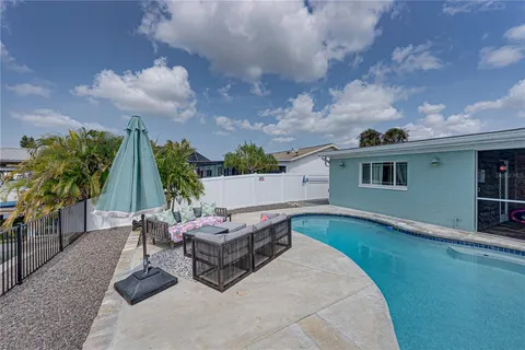 $649,000 | 1004 Sago Palm Way, Apollo Beach, FL 33572
