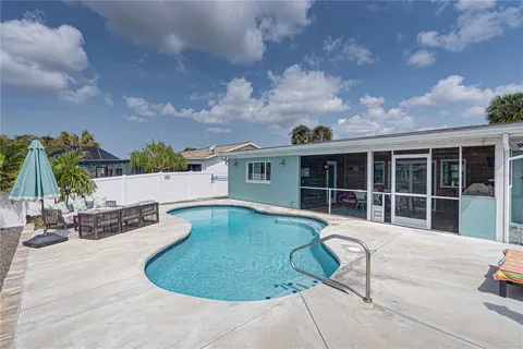 $649,000 | 1004 Sago Palm Way, Apollo Beach, FL 33572