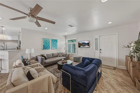 $649,000 | 1004 Sago Palm Way, Apollo Beach, FL 33572