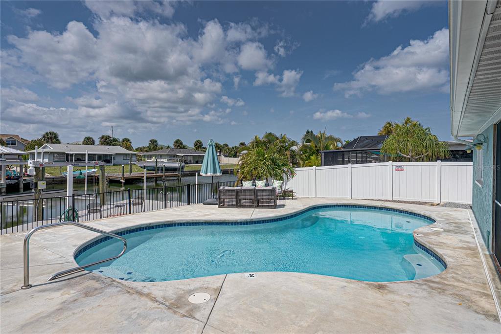 1004 Sago Palm Way Apollo Beach, FL 33572 - Photo 63 of 92