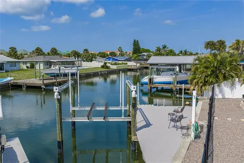$649,000 | 1004 Sago Palm Way, Apollo Beach, FL 33572