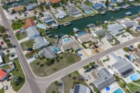 $649,000 | 1004 Sago Palm Way, Apollo Beach, FL 33572
