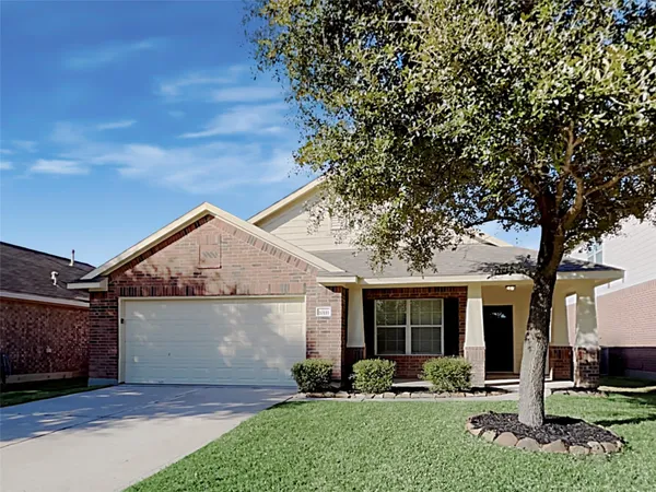 $2,125 | 20111 Niagara Falls Drive, Tomball, TX 77375