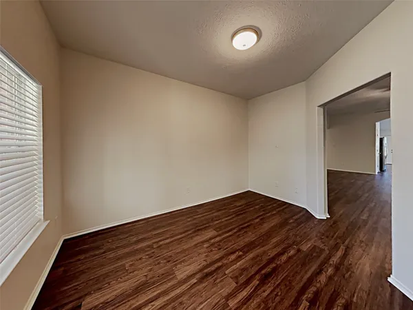 $2,125 | 20111 Niagara Falls Drive, Tomball, TX 77375