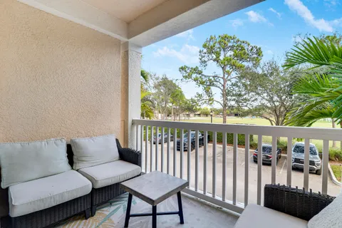$2,999 | 275 Murcia Drive, Unit 212, Jupiter, FL 33458
