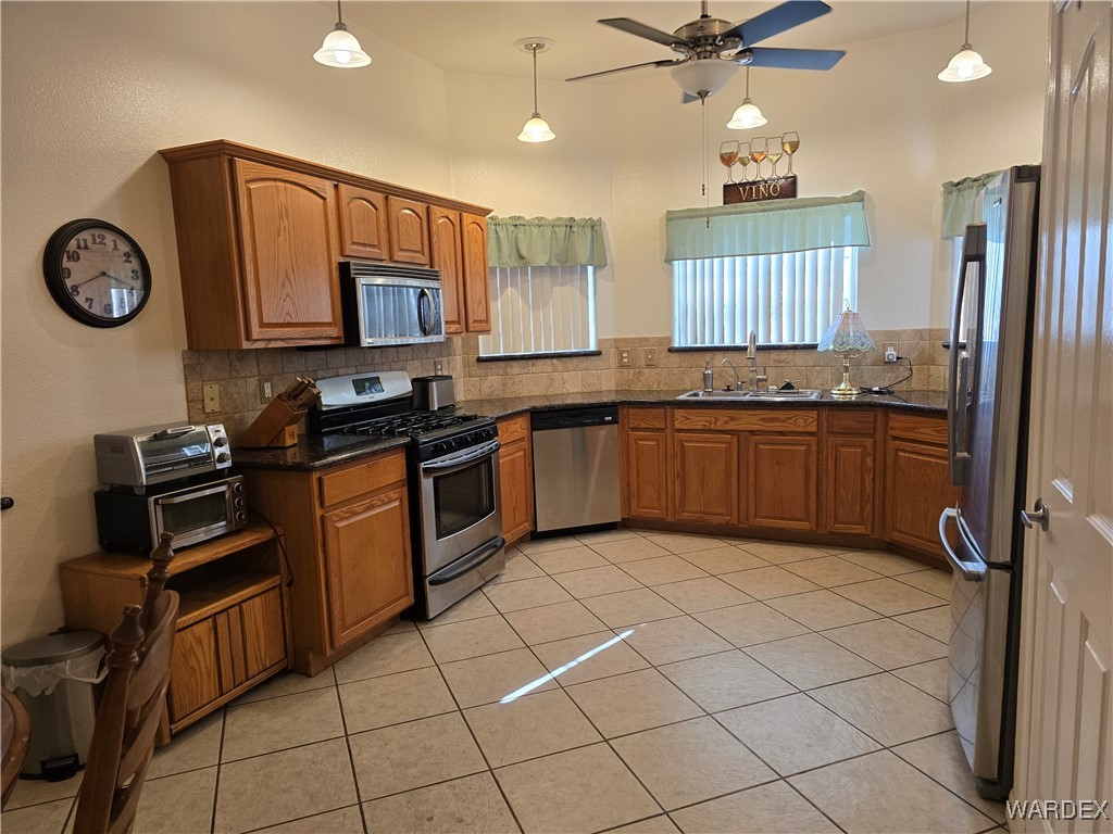 3319 Producers Mine Road Kingman, AZ 86401 - Photo 17 of 47 Kitchen