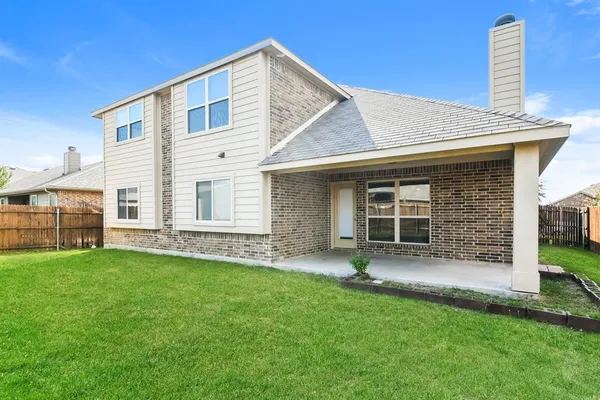 $2,750 | 826 Graham Drive, Burleson, TX 76028