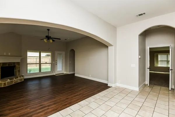 $2,750 | 826 Graham Drive, Burleson, TX 76028