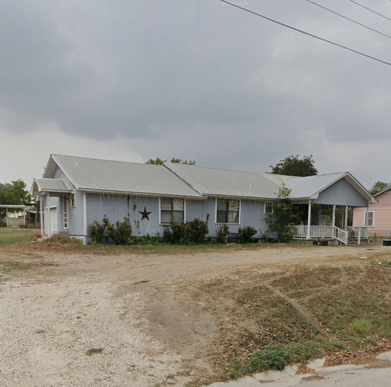 1603 Hackberry Street Three Rivers, TX 78071 - Photo 4 of 6