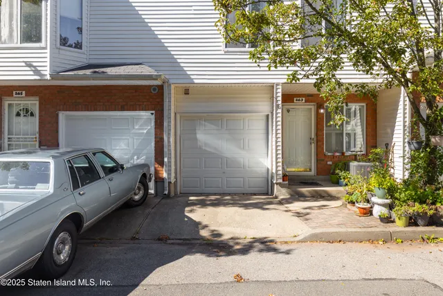 $488,800 | 263 Jamie Lane | Greenridge