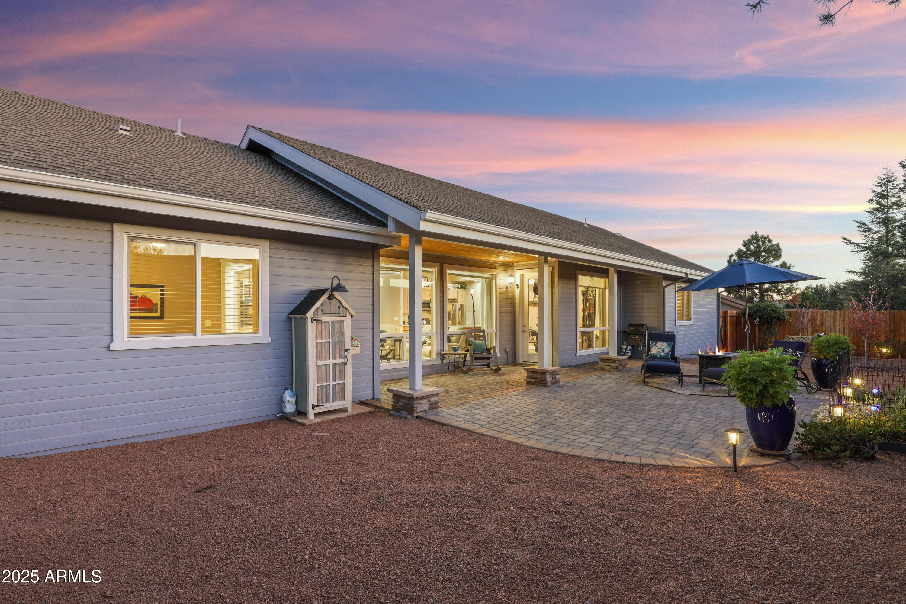 506 North Eagle Ridge Road Payson, AZ 85541 - Photo 28 of 41 a backyard of a house with yard and outdoor seating