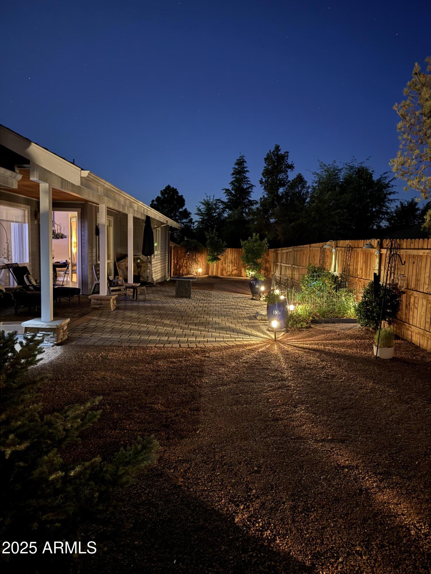 506 North Eagle Ridge Road Payson, AZ 85541 - Photo 34 of 41 a view of a house with a yard
