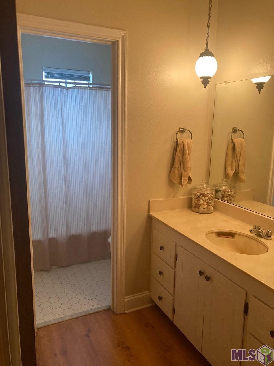 10638 Cal Road Baton Rouge, LA 70809 - Photo 3 of 14