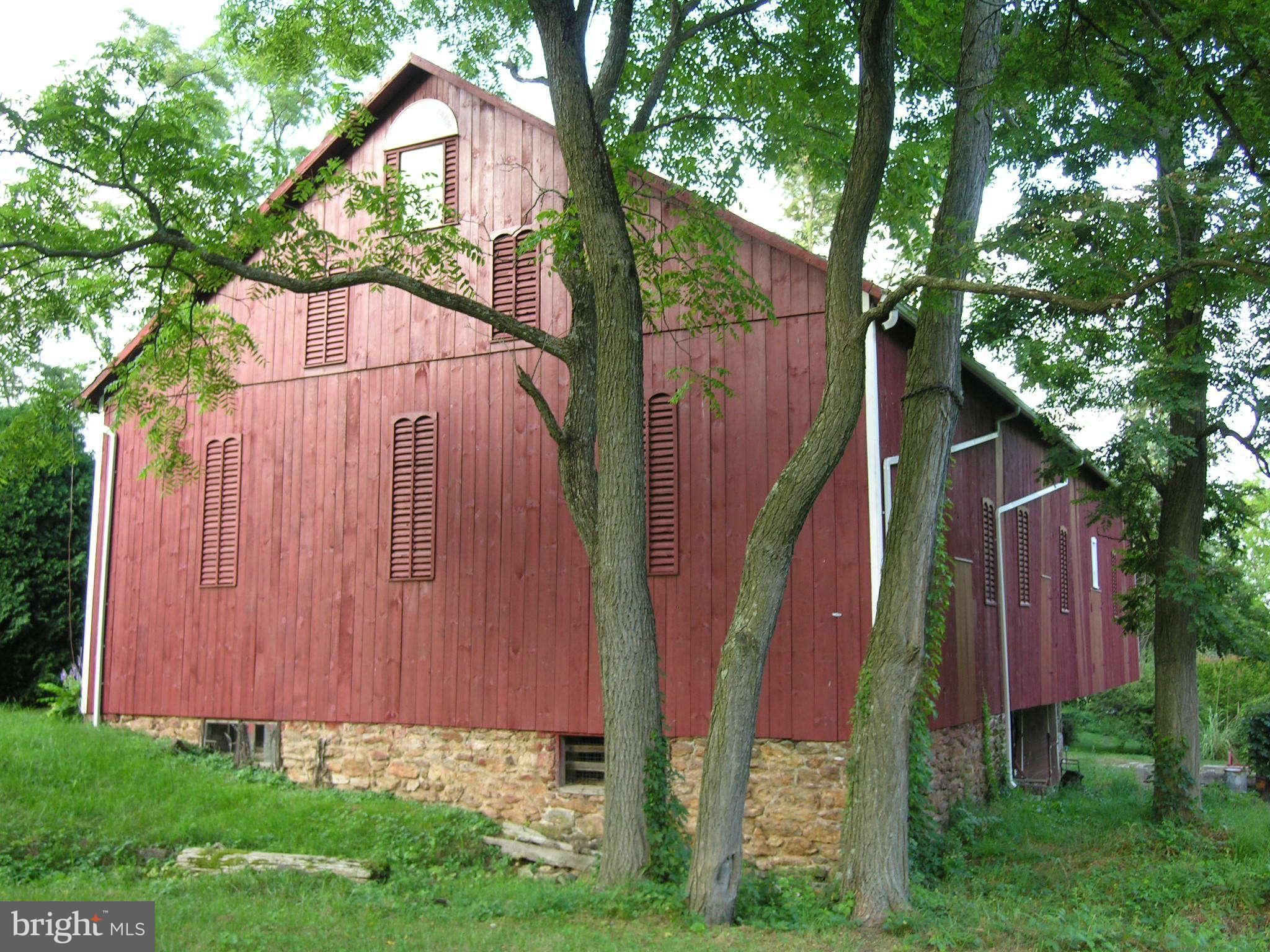 4401 Steltz Road New Freedom, PA 17349 - Photo 17 of 20 Exterior (General)