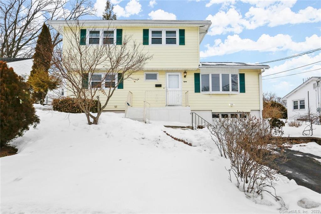 80 Oakleaf Drive Waterbury, CT 06708 - Photo 1 of 1 Gallery Image 1