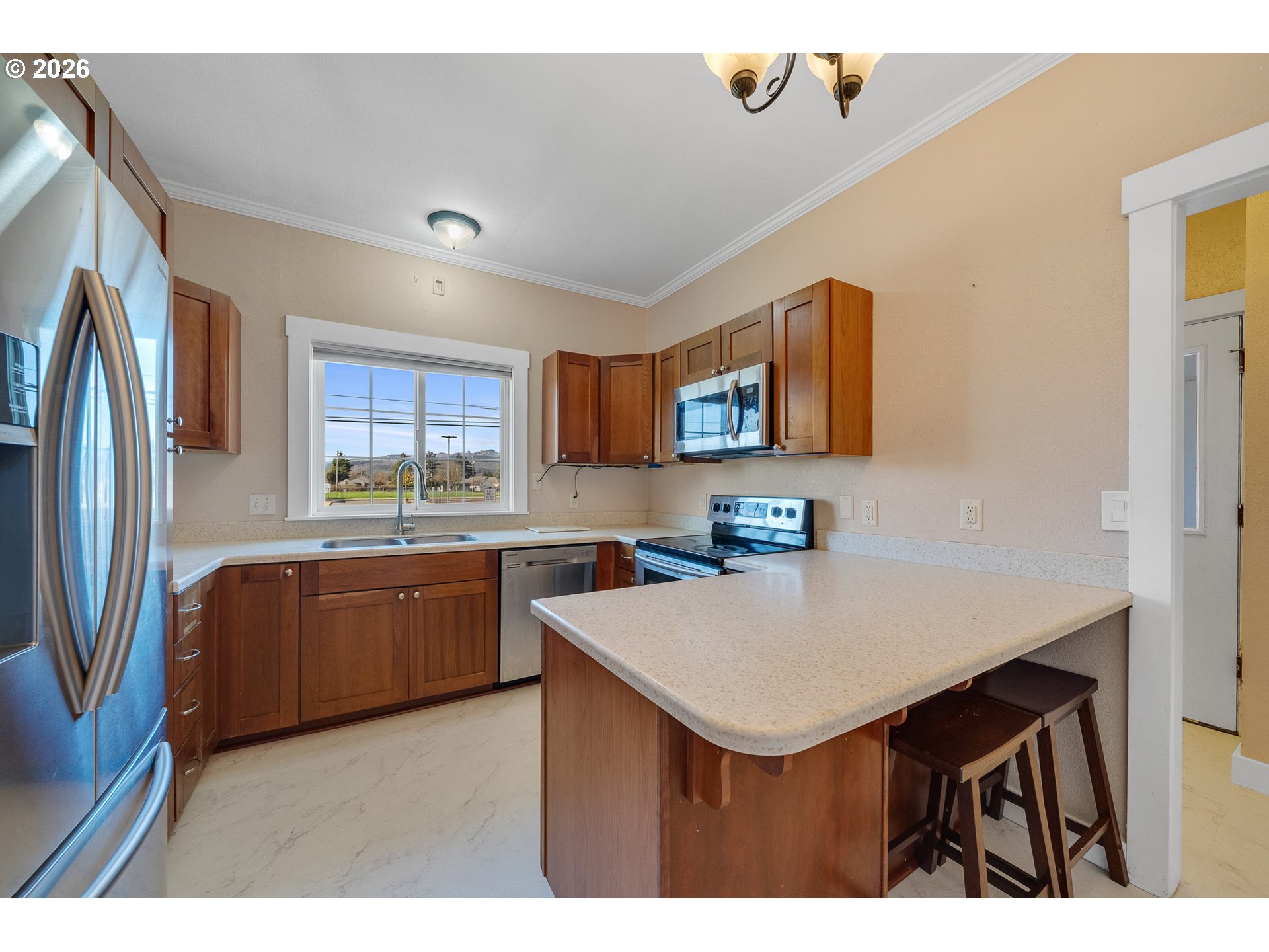 1802 8th Street Tillamook, OR 97141 - Photo 7 of 37