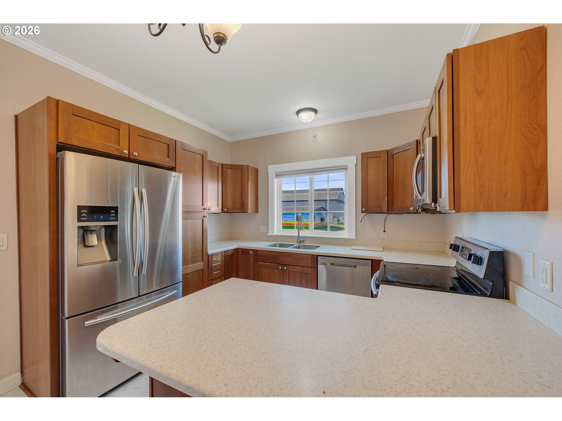 1802 8th Street Tillamook, OR 97141 - Photo 8 of 37