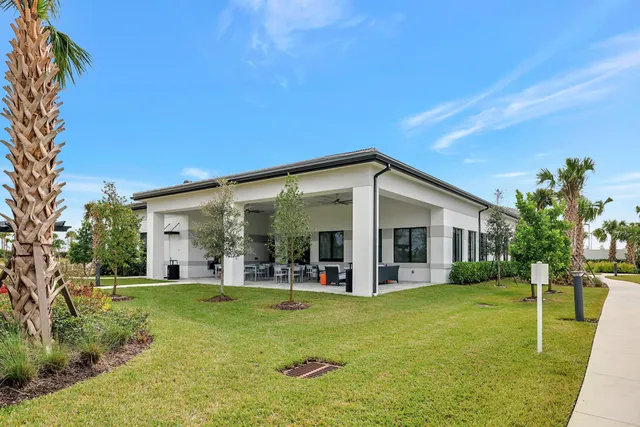 $669,000 | 11886 Southwest Poseidon Way, Port St. Lucie, FL 34987