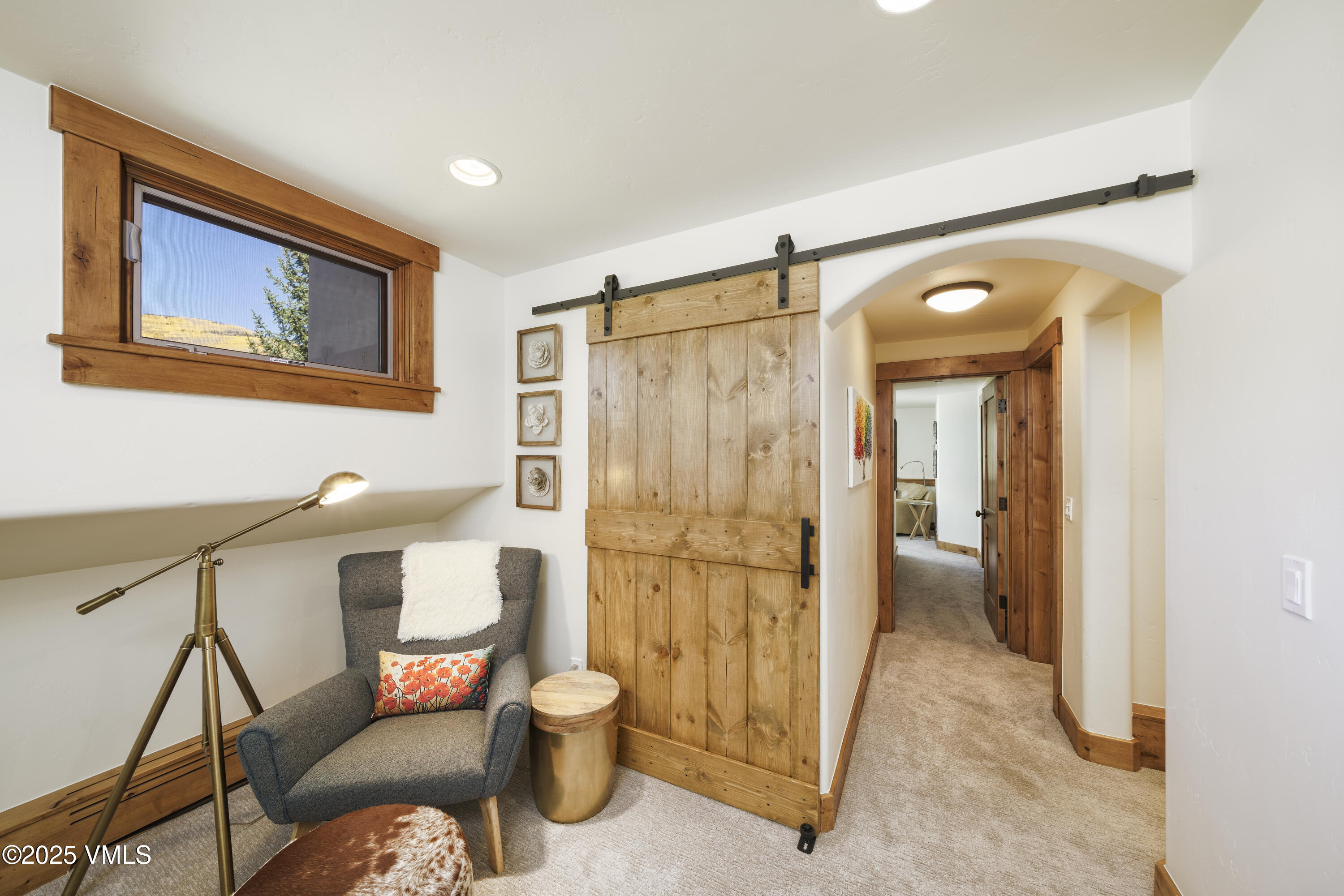 2735 Snowberry Drive, Unit B Vail, CO 81657 - Photo 19 of 48 2735B_Snowberry_Drive_037