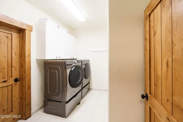 $2,895,000 | 2735 Snowberry Drive, Unit B, Vail, CO 81657