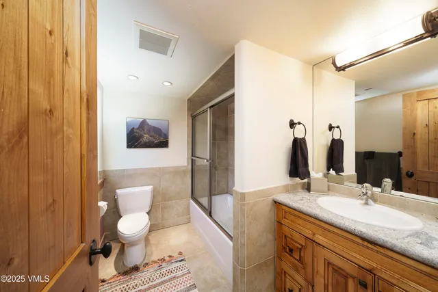 $2,895,000 | 2735 Snowberry Drive, Unit B, Vail, CO 81657