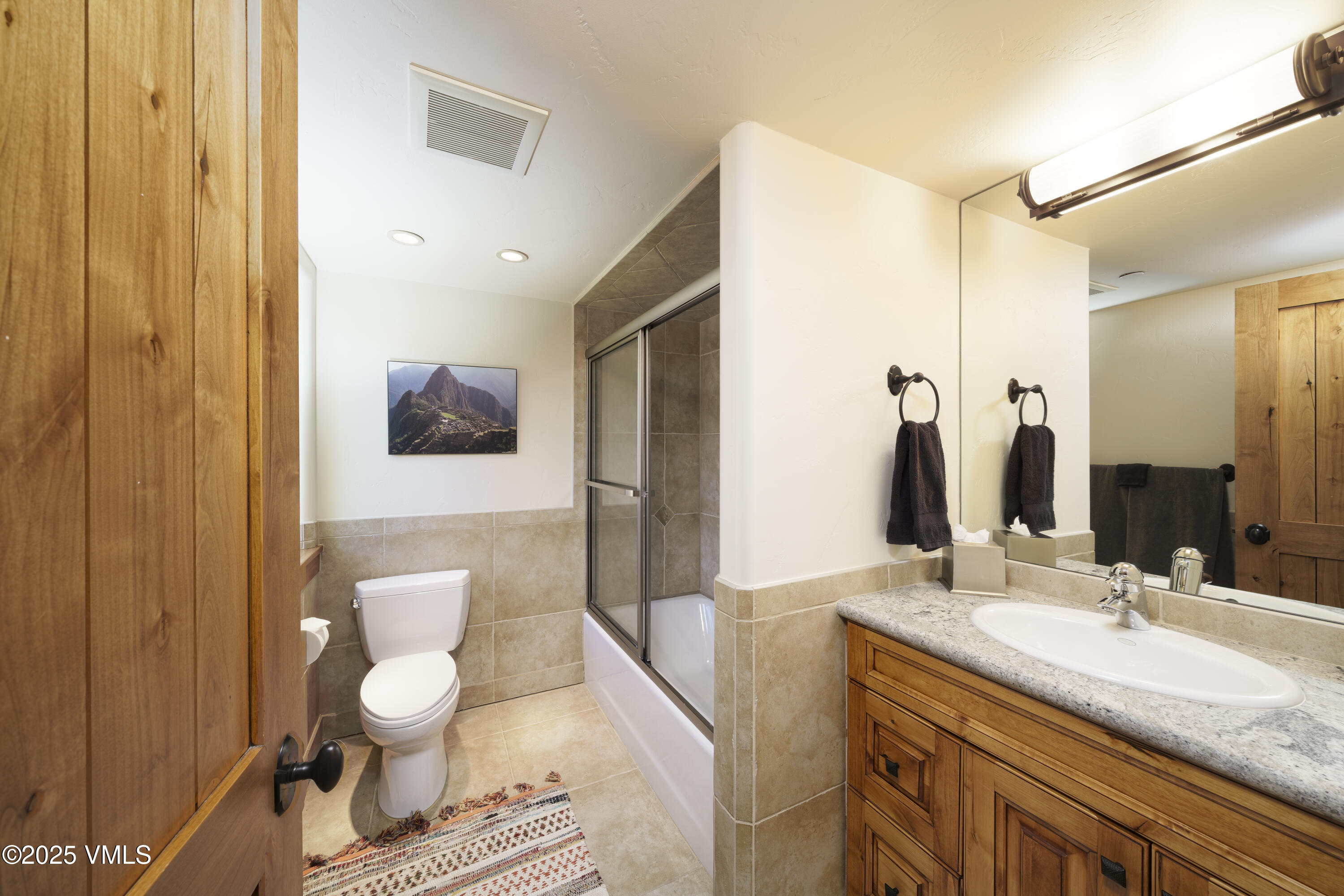 2735 Snowberry Drive, Unit B Vail, CO 81657 - Photo 29 of 48 2735B_Snowberry_Drive_048