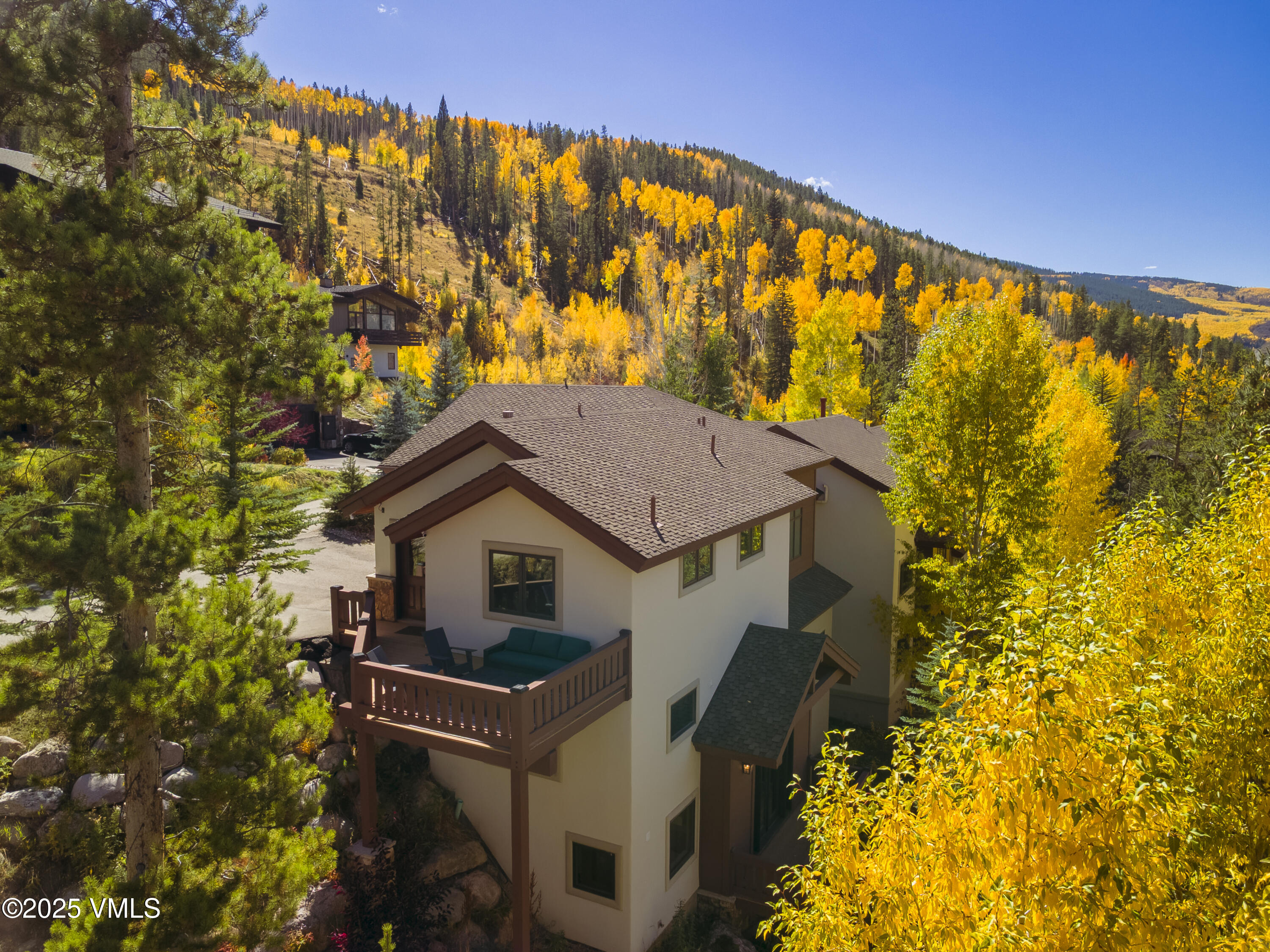 2735 Snowberry Drive, Unit B Vail, CO 81657 - Photo 36 of 48 2735B_Snowberry_Drive_081