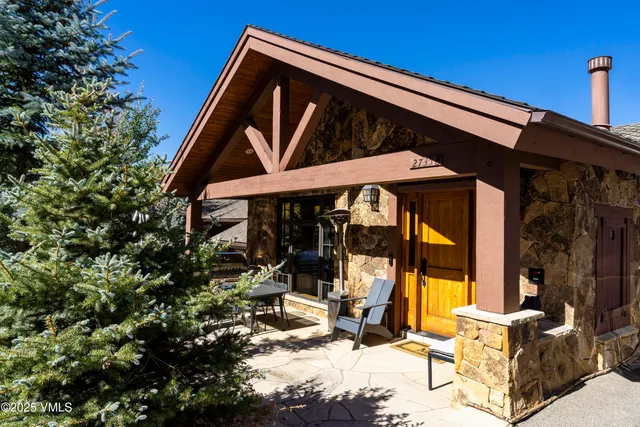 $2,895,000 | 2735 Snowberry Drive, Unit B, Vail, CO 81657