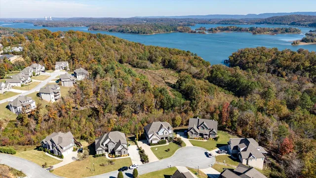 $875,000 | 5943 Eaglemont Drive, Chattanooga, TN 37416