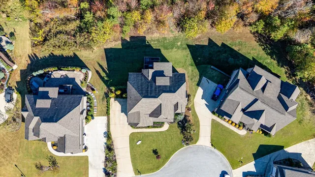 $875,000 | 5943 Eaglemont Drive, Chattanooga, TN 37416