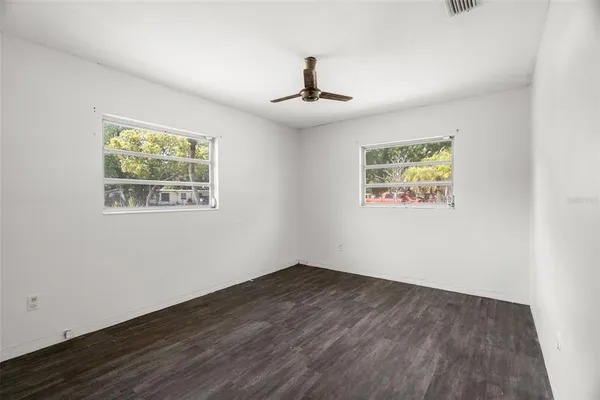 $399,000 | 2027 Valencia Way, Clearwater, FL 33764