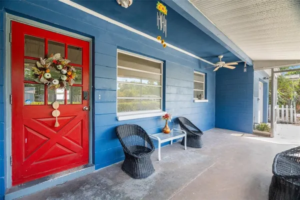 $399,000 | 2027 Valencia Way, Clearwater, FL 33764