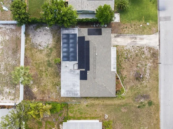 $399,000 | 2027 Valencia Way, Clearwater, FL 33764