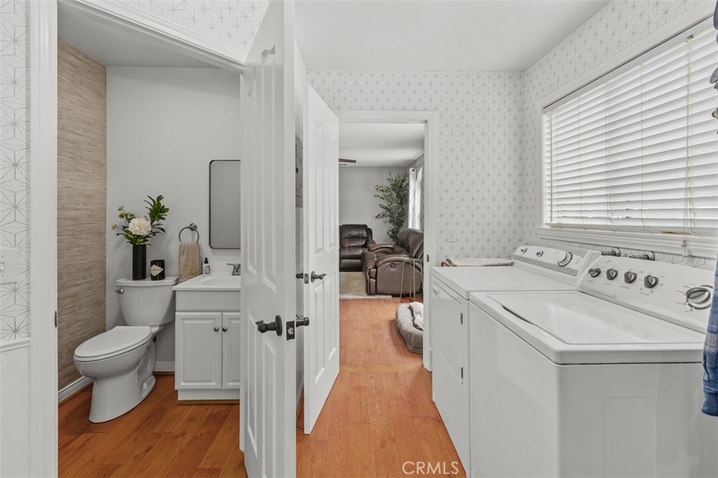35105 Loma Road Lake Elsinore, CA 92530 - Photo 39 of 55 Laundry and extra half bath