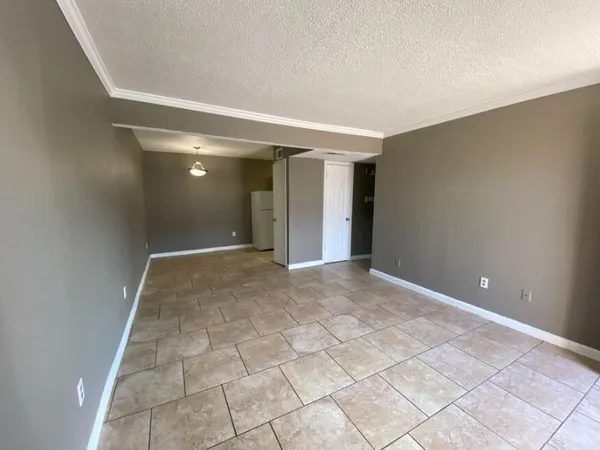 $945 | 8128 Barclay Street, Unit 105A, Dallas, TX 75227