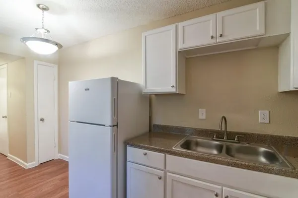 $945 | 8128 Barclay Street, Unit 105A, Dallas, TX 75227