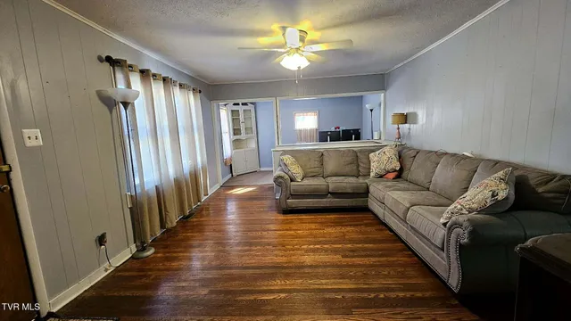 $99,999 | 223 Craig Street Northwest, Norton, VA 24273