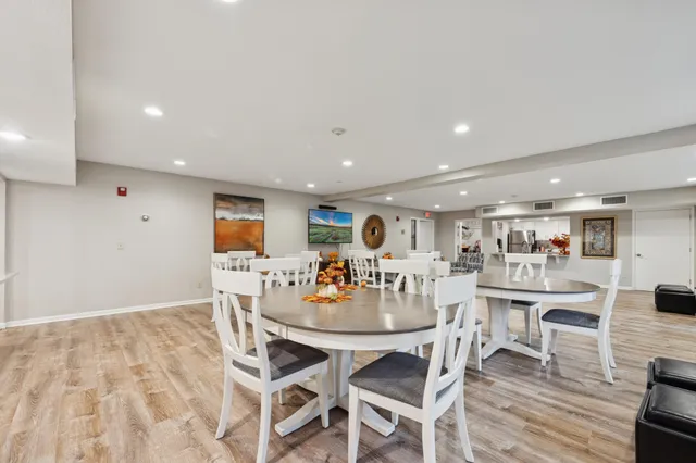 $99,000 | 7510 Cahill Road, Unit 317B, Edina, MN 55439