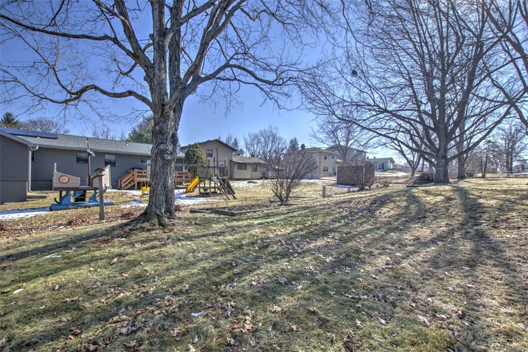 2346 Longwood Place Decatur, IL 62526 - Photo 26 of 29 Gallery Image 26