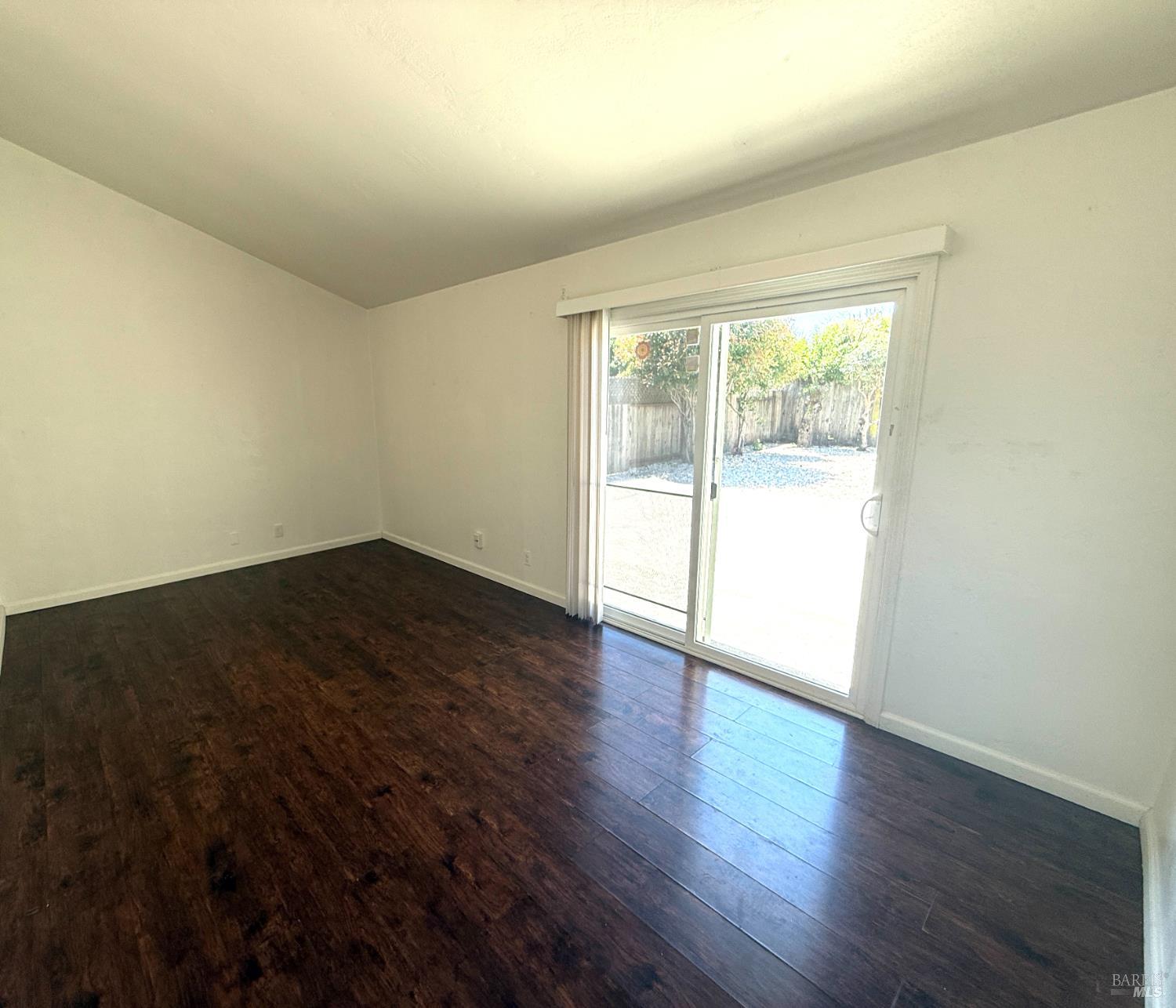 1558 West 3rd Street Santa Rosa, CA 95401 - Photo 15 of 27