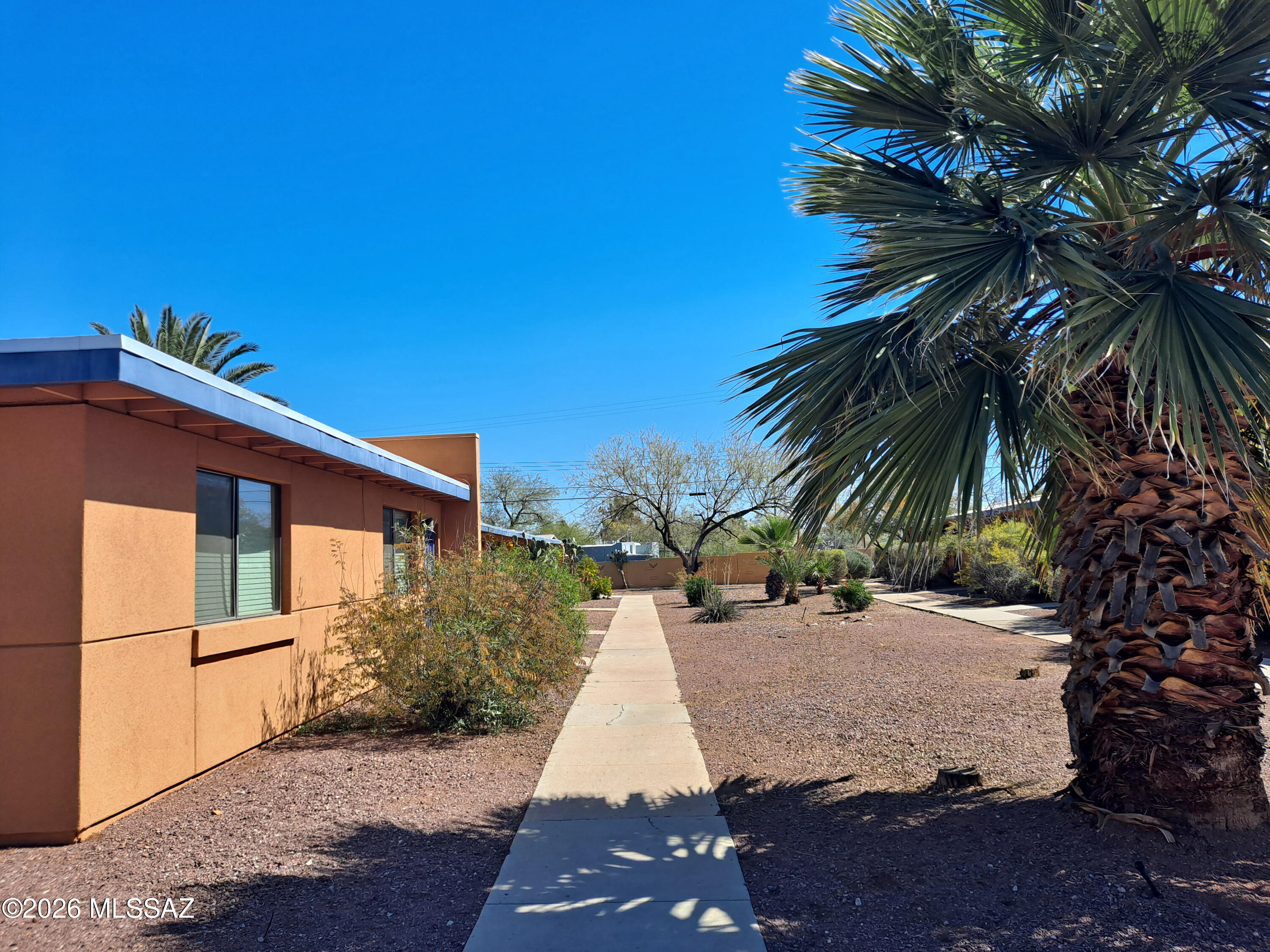 350 North Silverbell Road, Unit 40 Tucson, AZ 85745 - Photo 5 of 26 Side (2)