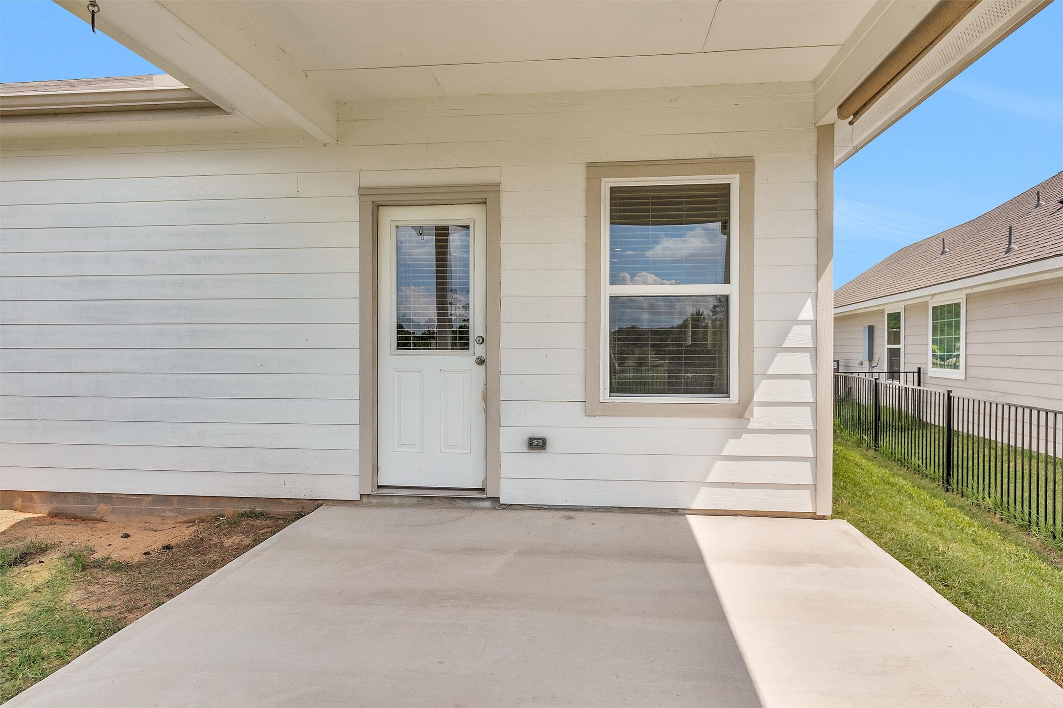 223 Shoreview Drive Conroe, TX 77303 - Photo 34 of 39